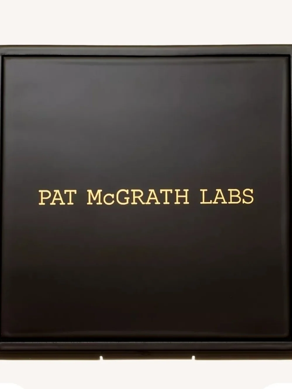 Pat McGrath Labs Skin Fetish Divine Bronzer in Nude Honey